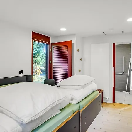 Ferienhaus 2 Bedroom Cozy In